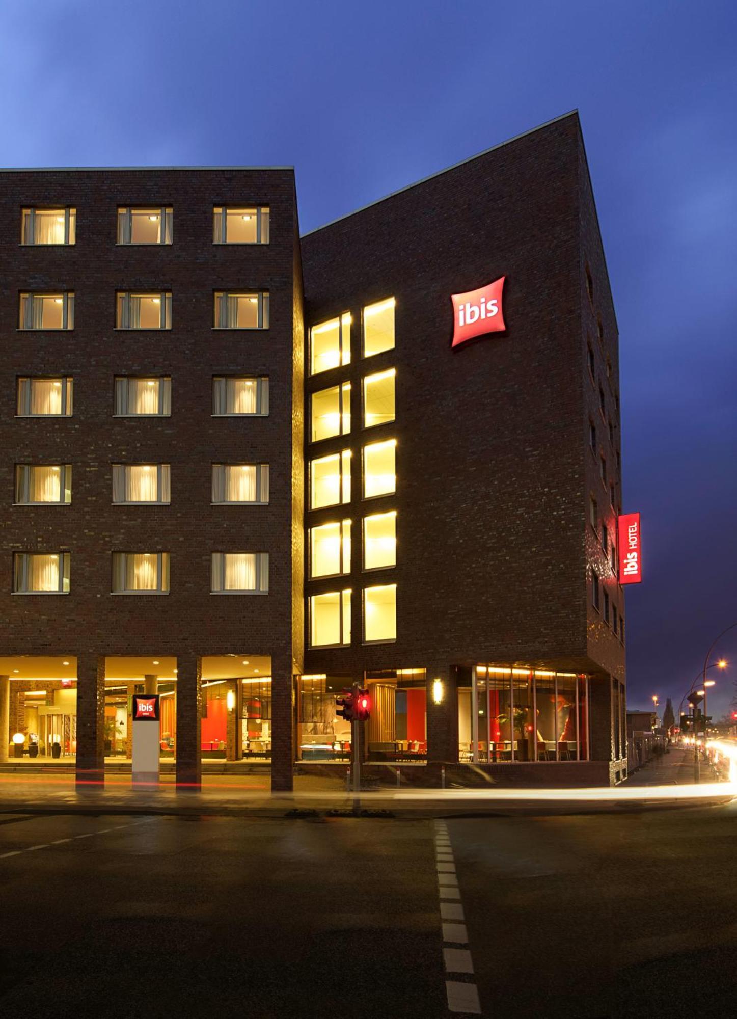 Ibis Hamburg Alsterring Hotel Exterior photo