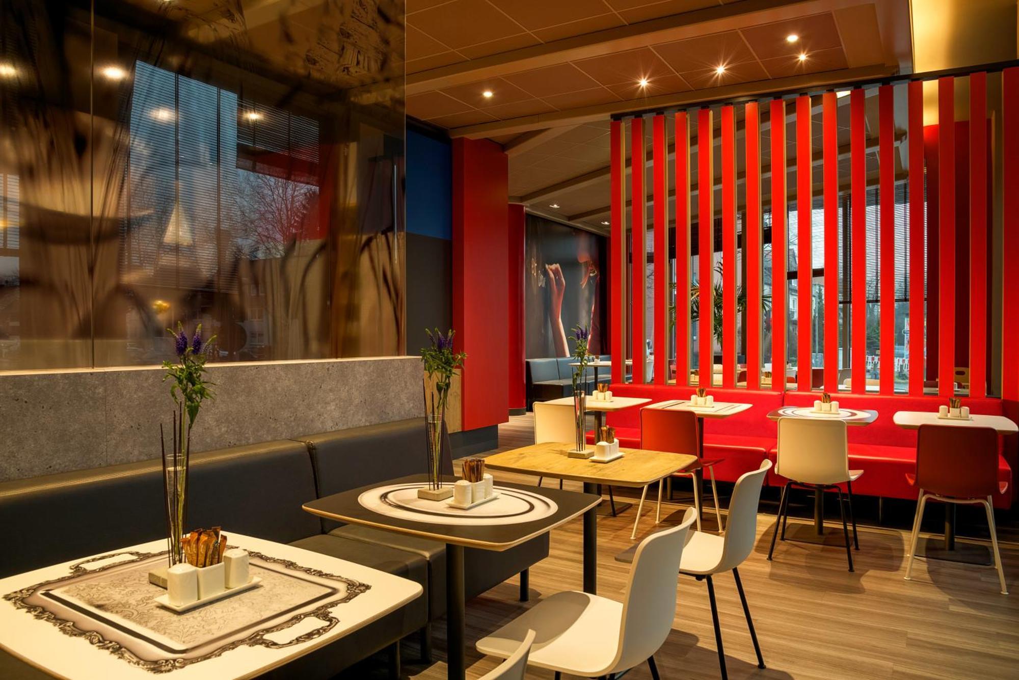 Ibis Hamburg Alsterring Hotel Exterior photo